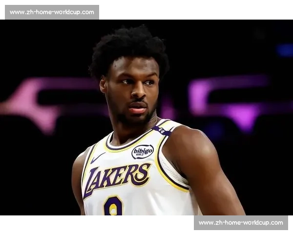 布朗尼特训强化投篮空间能力 剑指夏季联赛首战状元对决