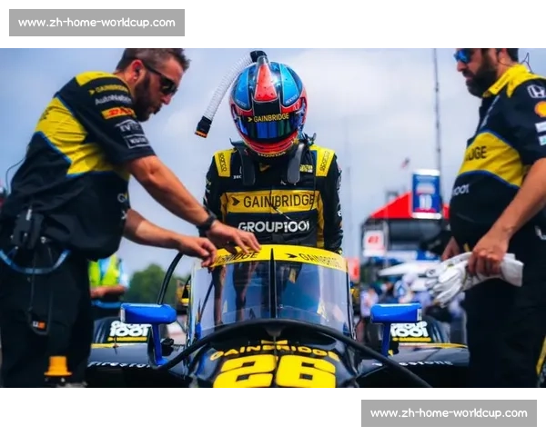 拉塞尔加拿大站背靠背杆位！赛季首杆 + 生涯第六冠