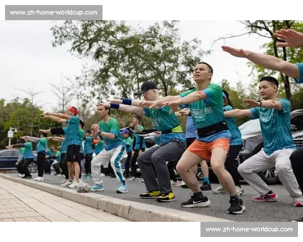 雨幕中绳牵追光：视障跑者与陪跑员的无畏训练