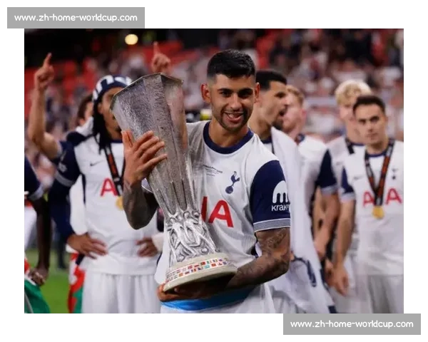 天空记者布里奇辟谣：热刺马竞未就罗梅罗转会费达成协议