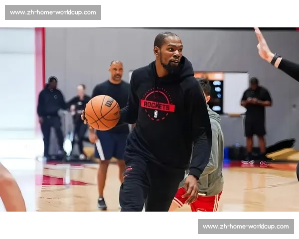 火箭 8 换 1 终擒杜兰特！太阳权衡后接受报价，西部格局再洗牌